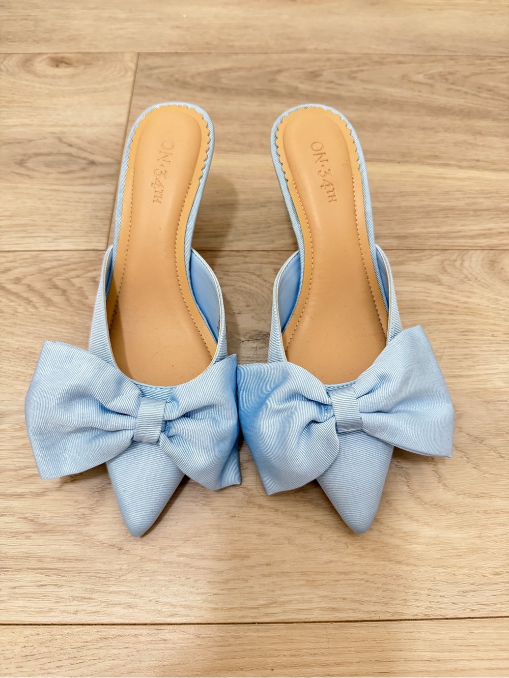ON 34th Blue Bow-Front Pointed Toe Women's Mules